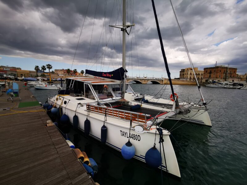 escursione catamarano taranto